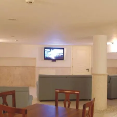 Otel Capital 3*