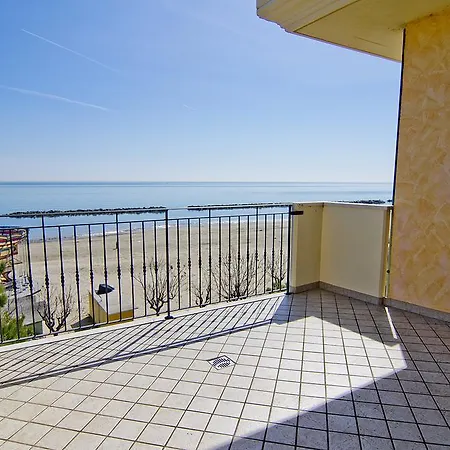 Capital Hotel Cupra Marittima