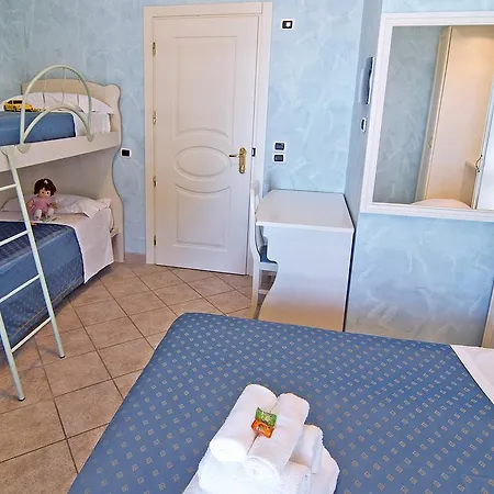 Capital クプラ・マリッティマ