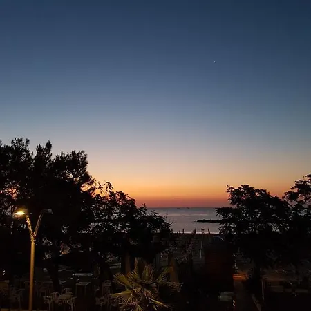 Capital ホテル クプラ・マリッティマ