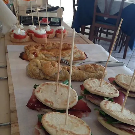 ホテル Capital クプラ・マリッティマ